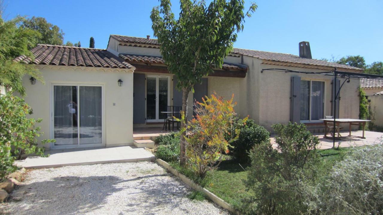 Studio A Grans Exterior photo